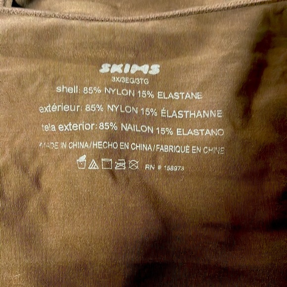 SKIMS Thong Bodysuit Brown 3X - Picture 2 of 2